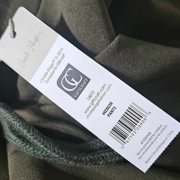 Charlie Paige Curvy‎ High Waisted Olive Green Cargo Joggers Size 2X NWT - Picture 6 of 6